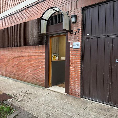 Hostel Puerta Del Angel 马德里 外观 照片
