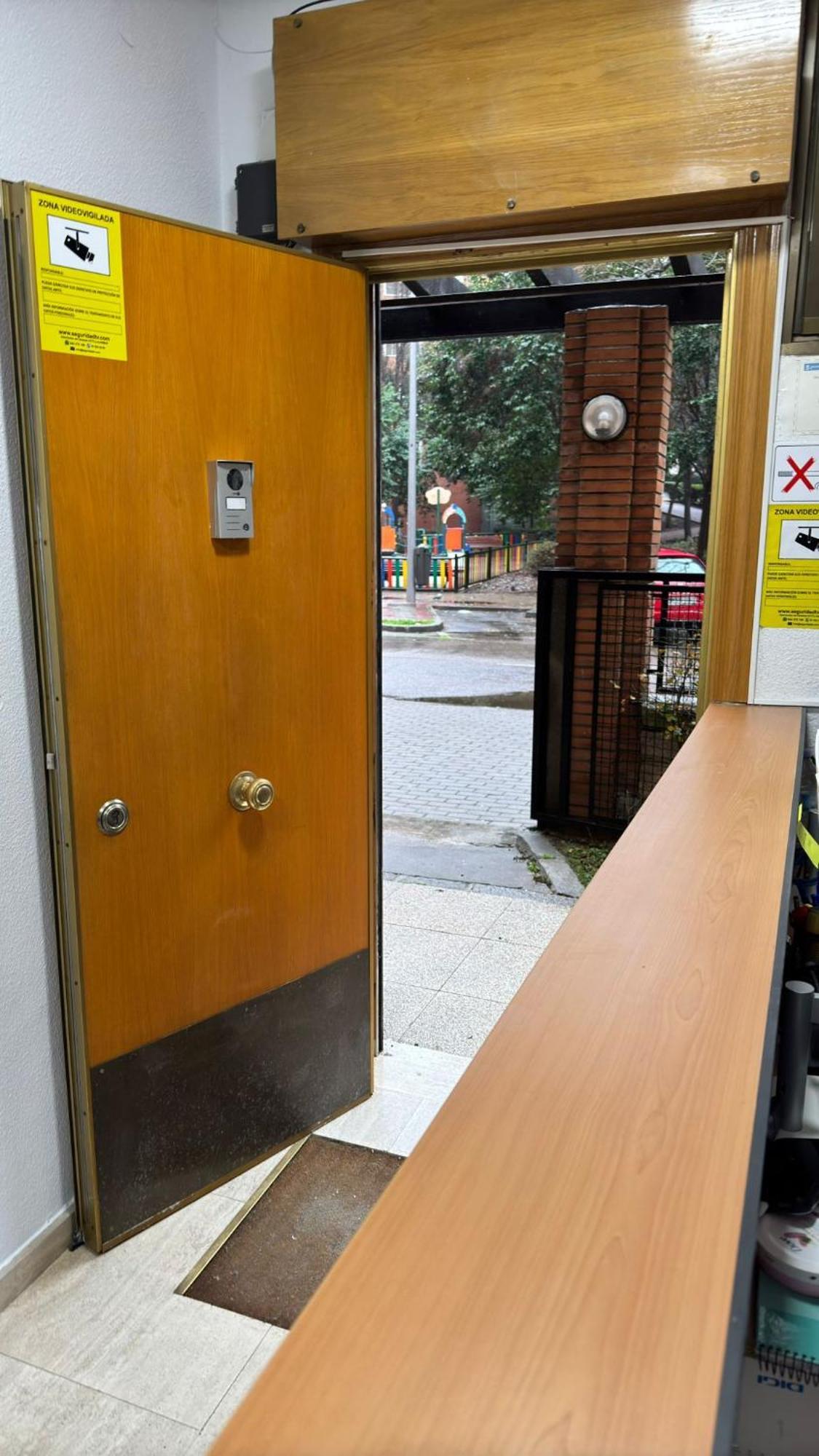 Hostel Puerta Del Angel 马德里 外观 照片